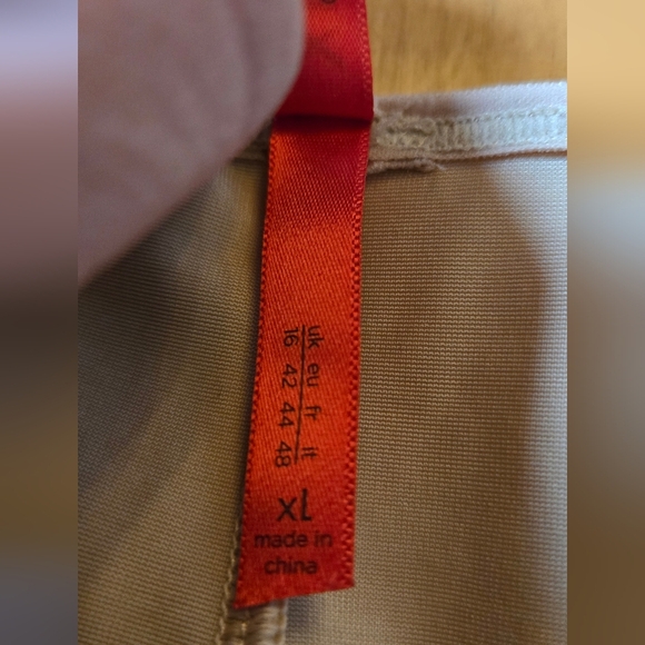 Spanx Women's Tan tummy To Thigh Shapewear XL NWT - Picture 5 of 6